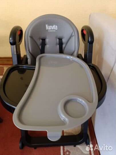 Стульчик для кормления Nuovita Futuro Nero 2 в 1