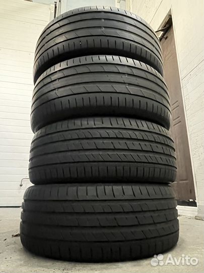 Nexen N'Fera SU1 245/45 R19