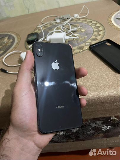 Телефон iPhone Xs max обмен на 8 plus gold
