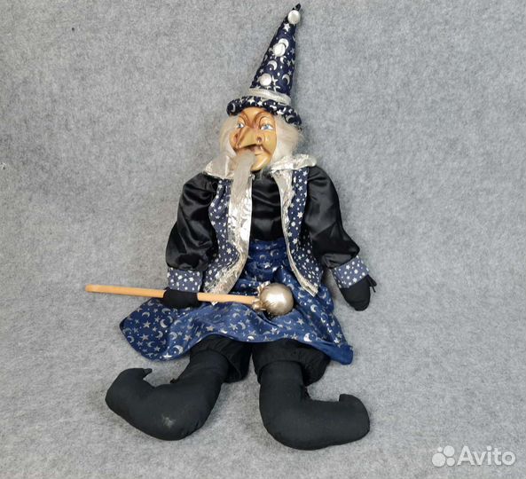 Кукла фарфоровая звездочет ведьмак