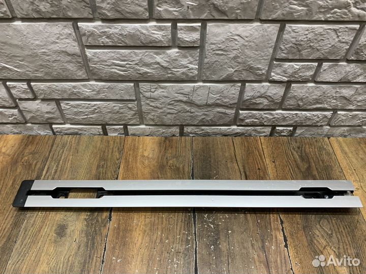 Land Cruiser Prado Салазки третьего ряда сидений