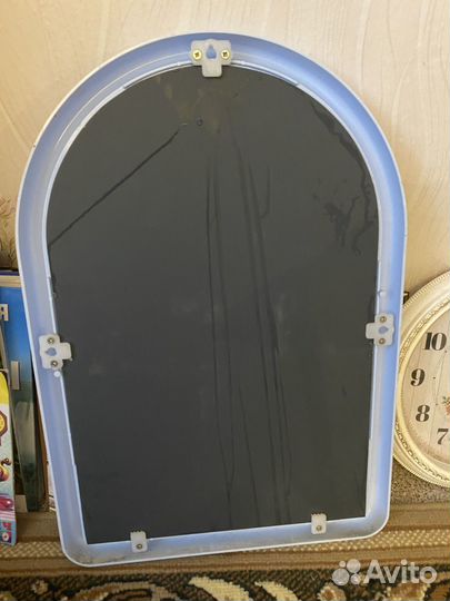 Зеркало в ванную с полочкой бу