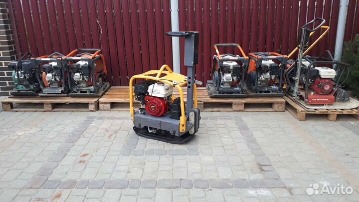 Аренда виброплита реверсивная 160 кг 35см / 45см