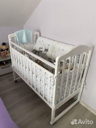 Детская кроватка