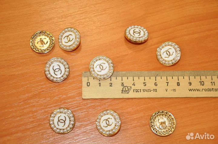 Пуговицы Chanel с жемчугом - 22 мм