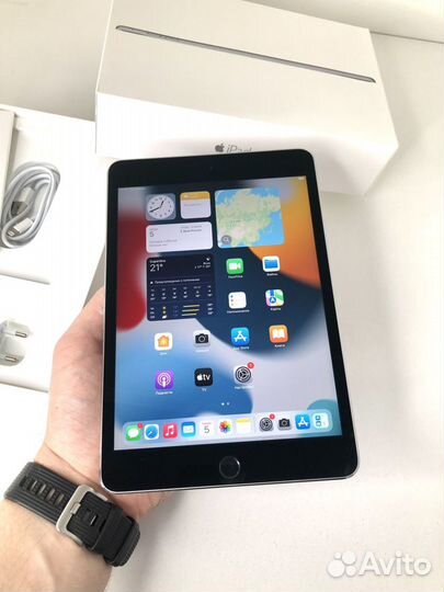 iPad mini 4 128gb без ремонтов,комплект