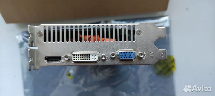 Видеокарта GTX 460