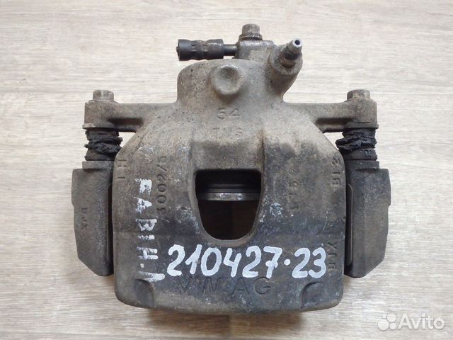 Суппорт тормозной передний левый Fabia Фабия 2