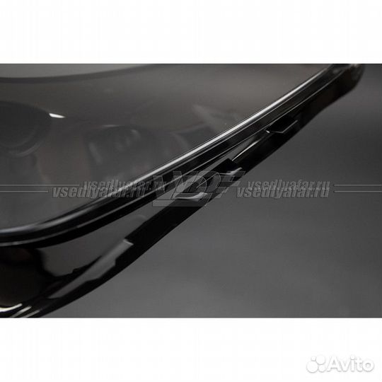 Стекло для фары Volvo XC60 (2017-2021) Левое