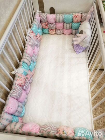 Бортики в кроватку