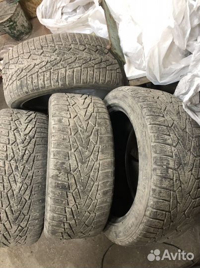 Nokian Tyres Hakkapeliitta 7 235/45 R17