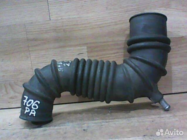 Патрубок воздушного фильтра Mitsubishi Pajero - 1