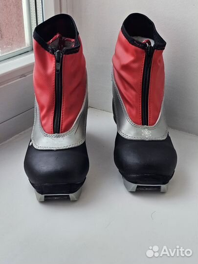 Лыжные ботинки rossignol беговые