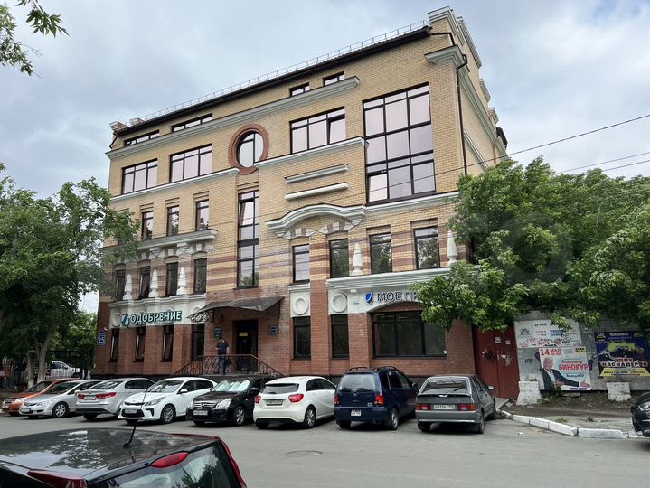 Продам офисное помещение, 238 м²