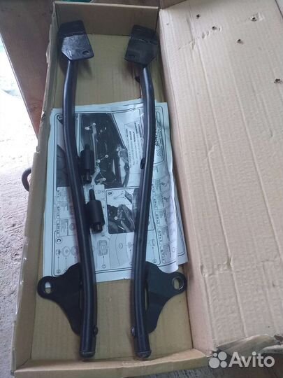 Givi 263FZ, крепление для центрального кофра