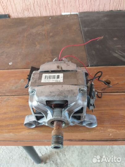 Двигатель от стиральной машинки