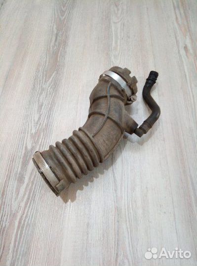 Патрубок воздушного фильтра Renault fluence