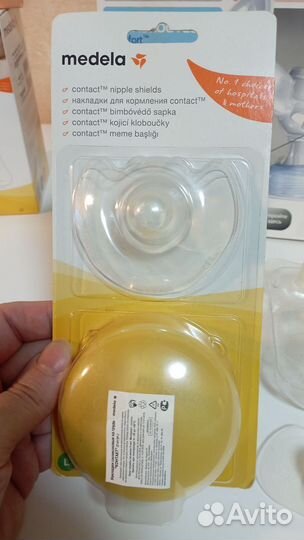 Молокоотсос, бутылки Medela Nuby Avent