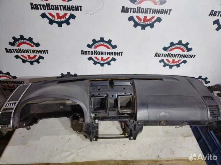 Панель передняя в салон Ssangyong Rexton 2006