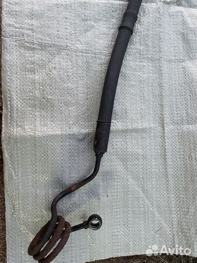 Трубка гур напорная VW Passat B5 VR5 AGZ 2.3