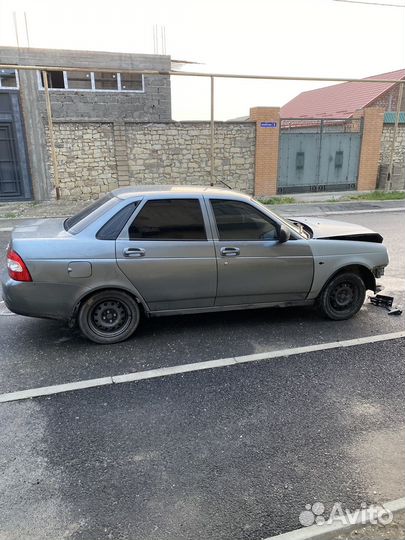 Крыло прилра