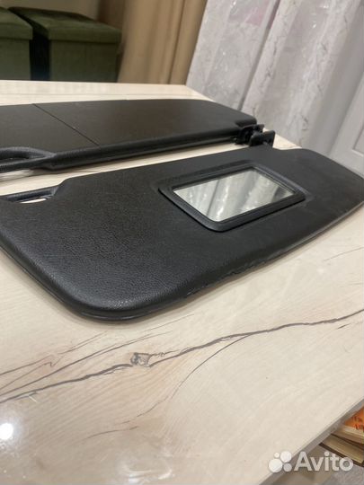 Козырьки на гранту, дацун