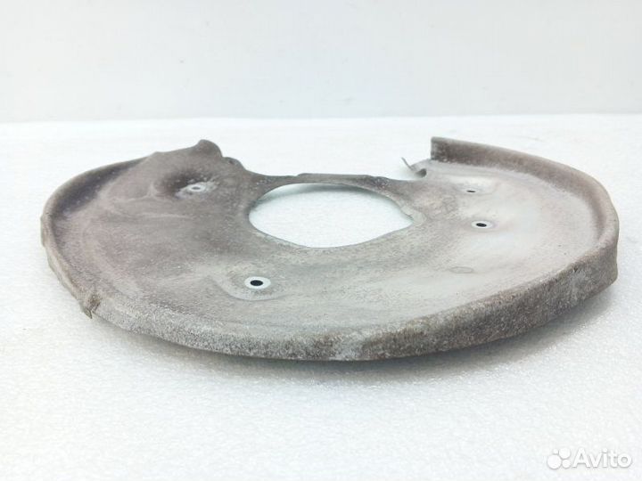 Пыльник тормозного диска задний левый Audi A6 C7