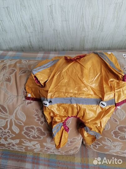 Плащ для маленькой собачки