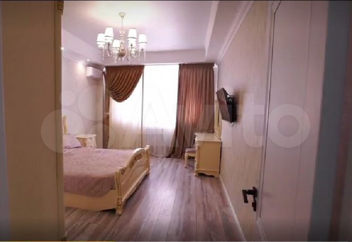 3-к. квартира, 118,8 м², 3/10 эт.