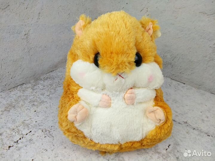 Хомяк с пледом