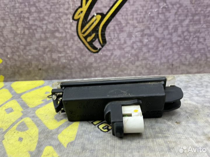 Фонарь подсветки номера Логан Logan Sandero