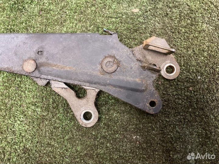 Рычаг стояночного тормоза Mercedes-Benz