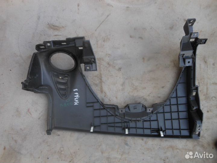 Накладка на торпедо щитка приборов для Mazda 3 BK