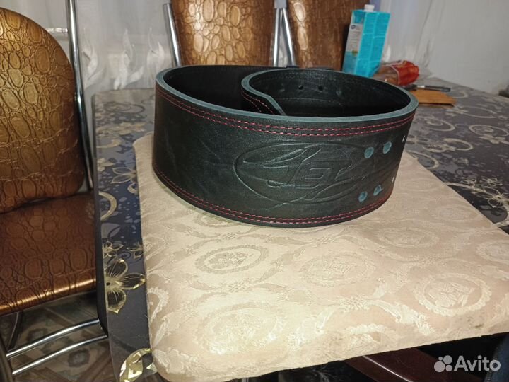 Ремень для пауэрлифтинга