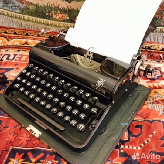 Печатные пишущие машинки 