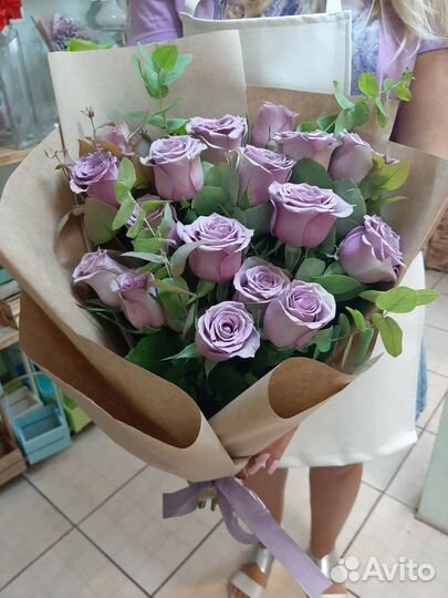 Букет Флоренция из фиолетовых роз