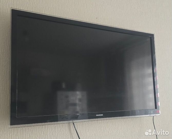 Телевизор samsung SMART tv 32