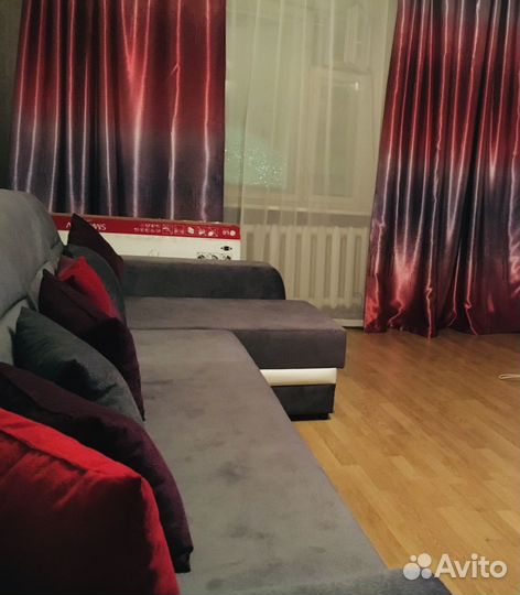 Угловой диван бу