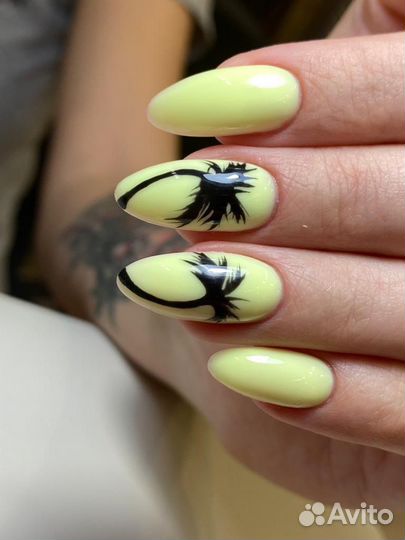 Требуется мастер маникюра и педикюра