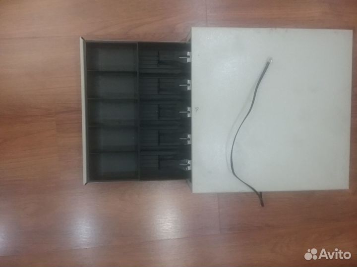 Денежный ящик DS 2055