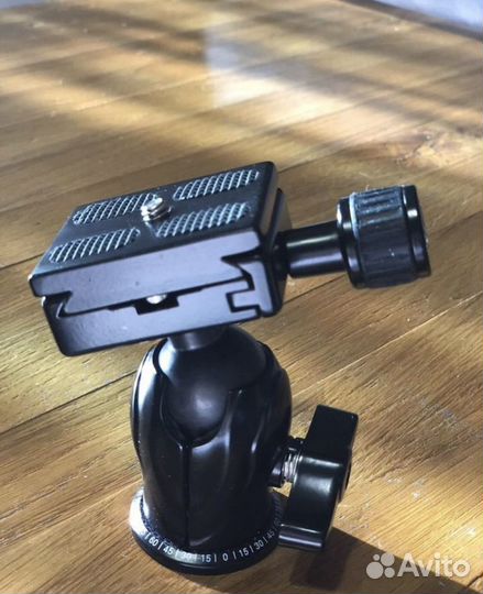 Штативная головка шаровая