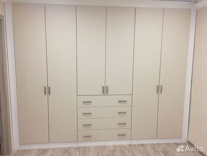 Шкафчик для ванной