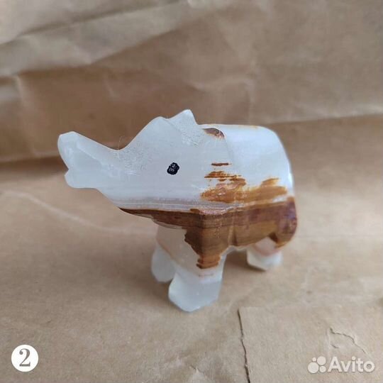 Фигурка слоник из натурального оникса