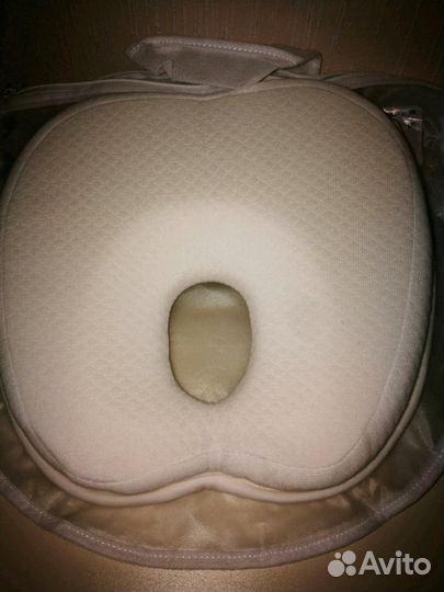 Подушка из латекса новая для детей до 1,5 года