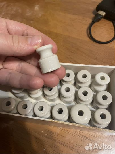 Керамический фарфоровые изоляторы