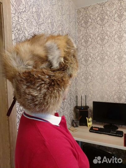 Шапка-ушанка лисья р.58 (вышлю почтой)