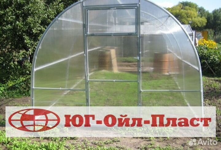 Теплица с монтажем