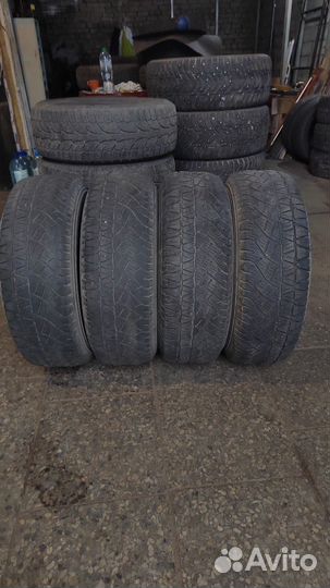 Michelin Latitude Cross 235/70 R16 106H