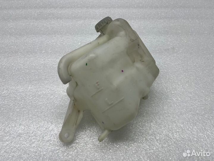 Бачок расширительный Mitsubishi Pajero Sport KS1W