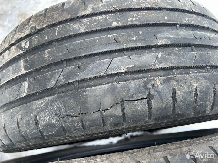 Nokian Tyres Hakka Black 2 215/50 R17